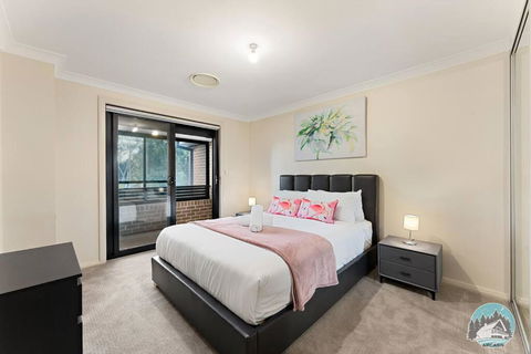 Aircabin - Carlingford - Sydney - 4 Beds House - New Castle Holiday 4