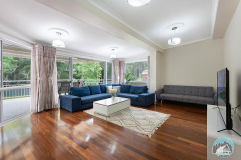 Aircabin - Denistone - 3 Beds Lovely House - New Castle Holiday 3
