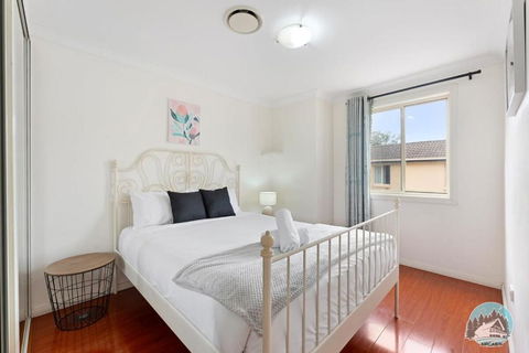 Aircabin - Seven Hills - Lovely - 3 Beds Townhouse - New Castle Holiday 4