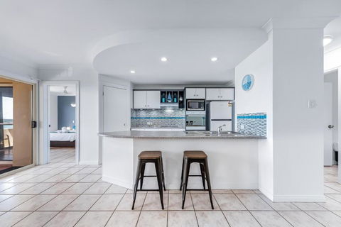 Airlie Ocean Paradise - New Castle Holiday 2