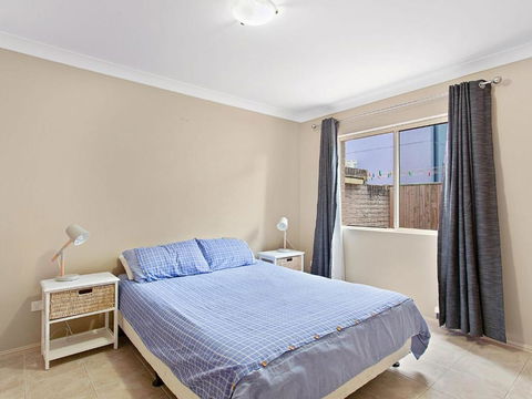 Ajax Avenue 6 - New Castle Holiday 4
