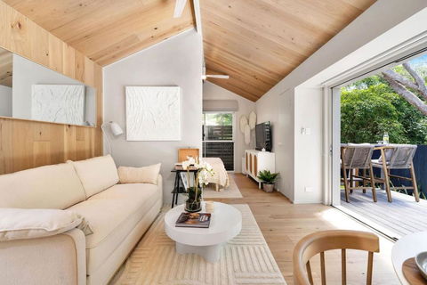 Akora Cabin At Hyams Beach - New Castle Holiday 3