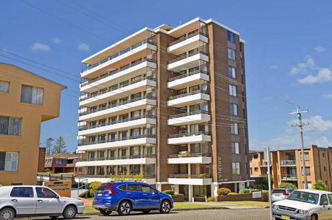 Akuna 14 6 Joffre Street - New Castle Holiday 1