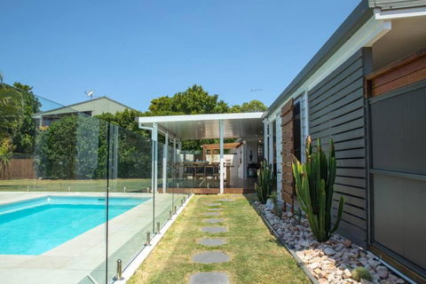 Al Fresco Residence In The Heart Of Point Lookout! - New Castle Holiday 0