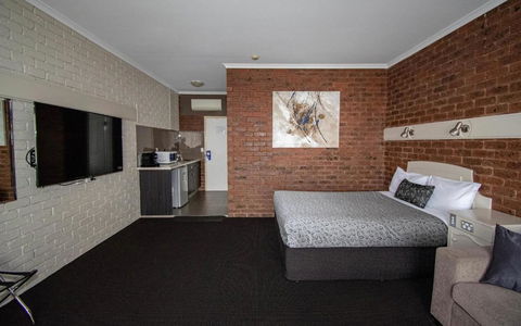 Albury Townhouse Motel - New Castle Holiday 3
