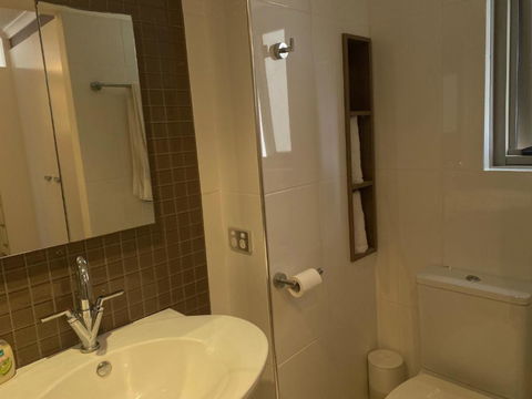 Alex Beachfront 3 Brm Apartment - 9th Floor - New Castle Holiday 2