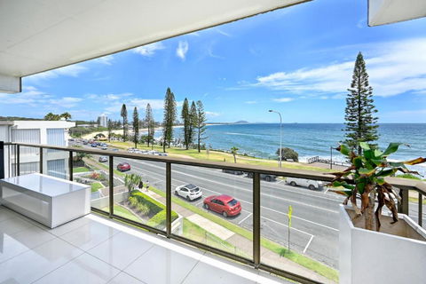 Alexandra Headland Ocean Dream - Stunning View ZA6 - New Castle Holiday 3