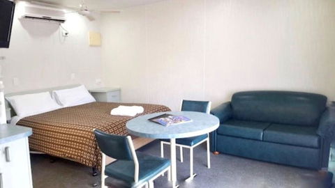 Alexandra Parklife Studio 5 - New Castle Holiday 3