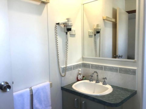 Alexandra Parklife Studio 5 - New Castle Holiday 4