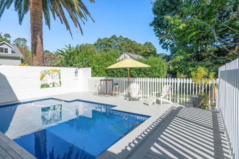 Alfie Your Stay Right In The Heart Of Berry - New Castle Holiday 3