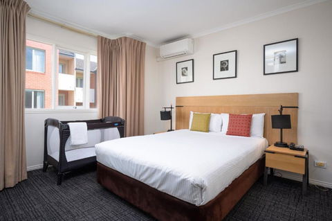 Aligned Corporate Residences Kew - New Castle Holiday 3