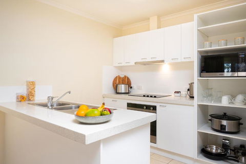 Aligned Corporate Residences Kew - New Castle Holiday 4