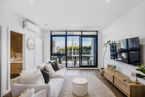 Alkira Luxe - 100m To Shops - Sleeps 4 - New Castle Holiday 2