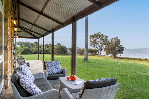 Allandale I Private Properties - New Castle Holiday 2