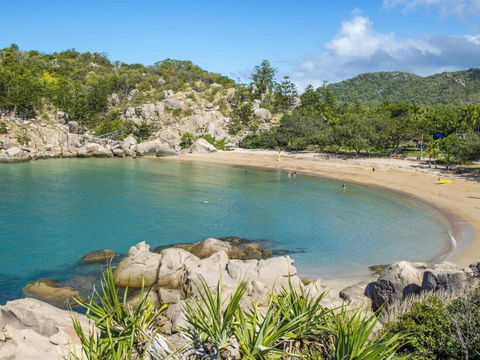 Alma Bay Holiday Unit 3 - New Castle Holiday 3