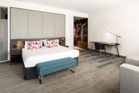 Aloft Perth - New Castle Holiday 4