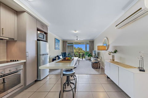 Alpha 8 On Waterson - Airlie Beach - New Castle Holiday 4