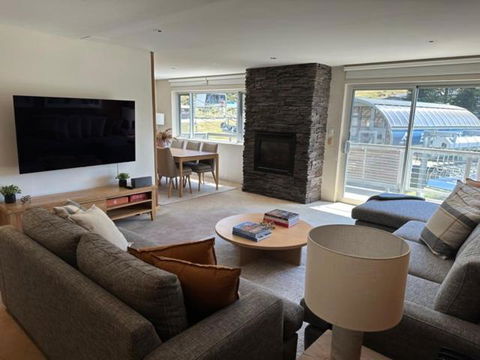 Altitude Apartments - New Castle Holiday 2