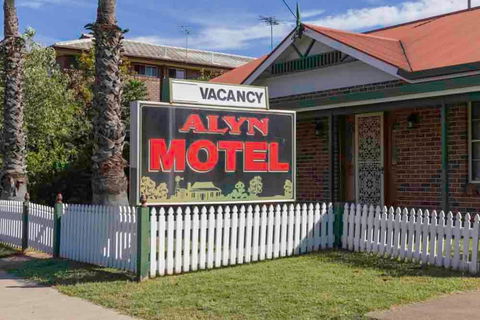 Alyn Motel - New Castle Holiday 0