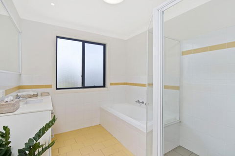 Amara 6 Wesley Avenue - New Castle Holiday 4