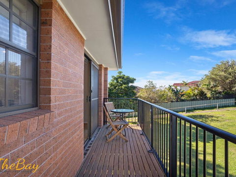 Amaroo Cres No 20 Fingal Bay Holiday Home - New Castle Holiday 4