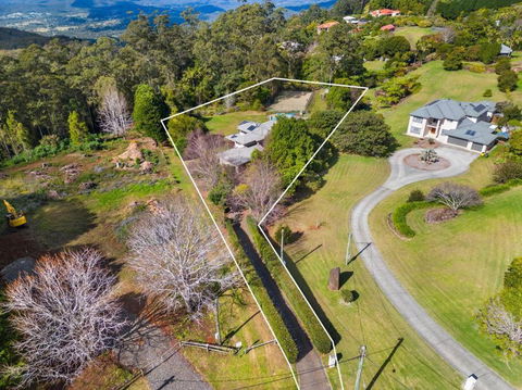 Amazing Acreage Style Living - New Castle Holiday 4