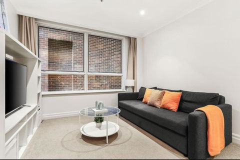 Amazing Apartment In Sydney CBD With Rooftop Pool - New Castle Holiday 1
