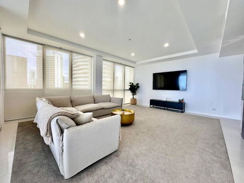 Amazing Aria Luxury On The 8th Floor, Broadbeach - New Castle Holiday 1