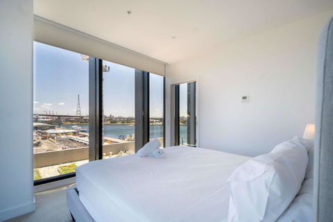 Amazing CBD 3BR Apt Bayview Free Parking - New Castle Holiday 3