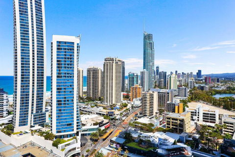 Amazing Chevron Heart Of Surfers Apartment - New Castle Holiday 4