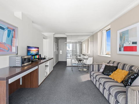 Amazing Suite With Beach Views At Prime Location - New Castle Holiday 3