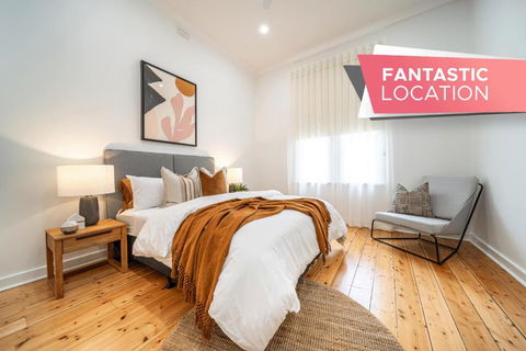 Ambrosia - Designer 3BR WiFi - New Castle Holiday 0