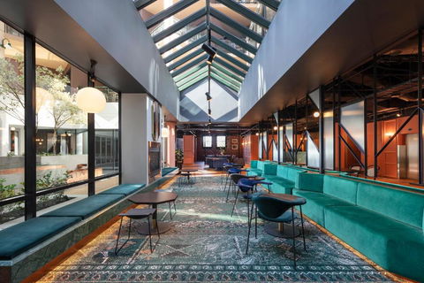 Amora Hotel Riverwalk Melbourne - New Castle Holiday 0