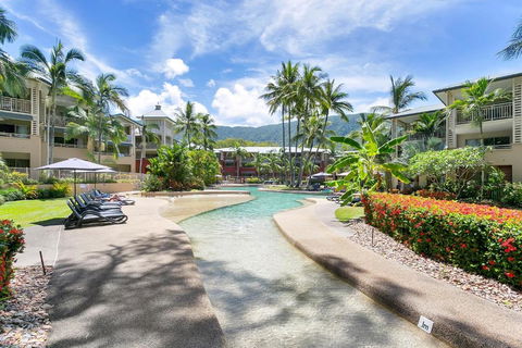 Amphora Laleuca Apartments Palm Cove - New Castle Holiday 3