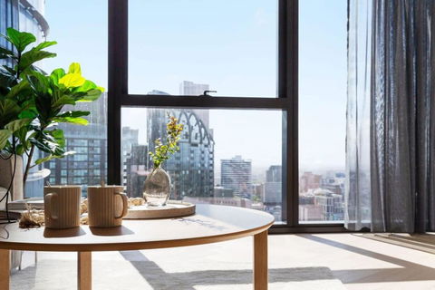An Amazing 2BR Apt At Sapphire By The Gardens - New Castle Holiday 0