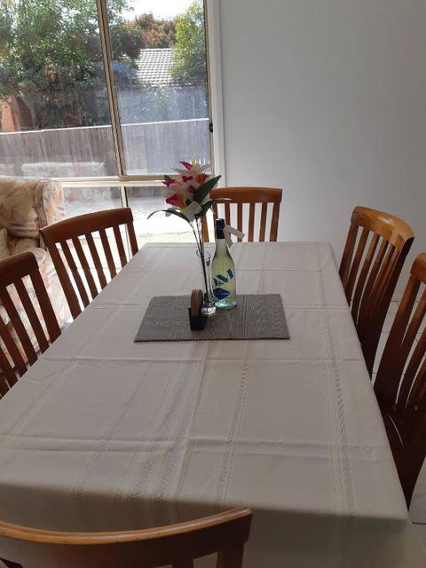 An Executive 3 Bedroom New House, All To Yourself - New Castle Holiday 0