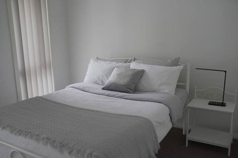 An Executive 3 Bedroom New House, All To Yourself - New Castle Holiday 1