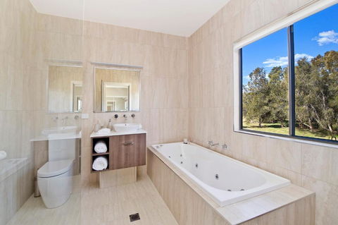 Ana Mandara Luxury Retreat - New Castle Holiday 4