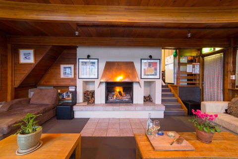 Aneeki Ski Lodge - New Castle Holiday 0