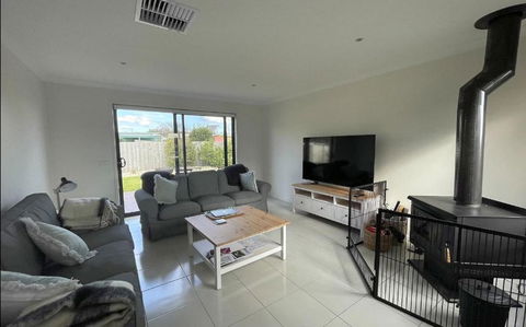 Anglers Rest At Sunderland Bay - New Castle Holiday 3