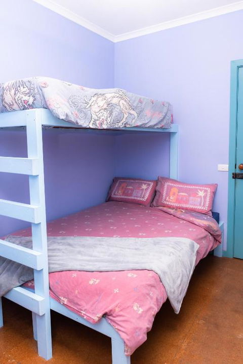 Anglesea Backpackers - New Castle Holiday 3