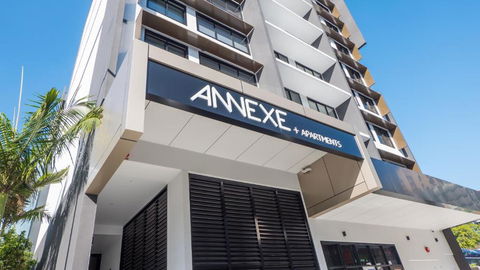 Annexe Apartments - New Castle Holiday 1