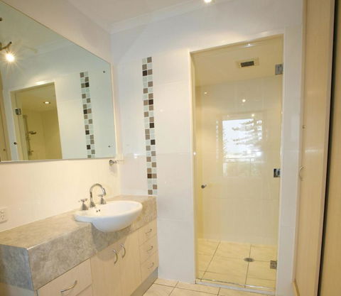 Allamanda U2 Awesome Location - New Castle Holiday 4
