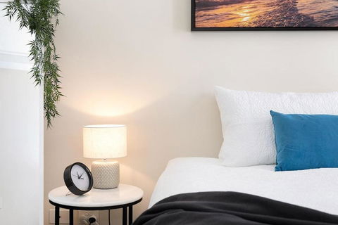 Amazing River View - 3 Bedroom Apartment - Brisbane CBD - Netflix - Fast Wifi - Carpark - New Castle Holiday 4