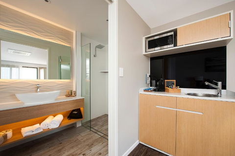 Allure On Ocean Motel - New Castle Holiday 2