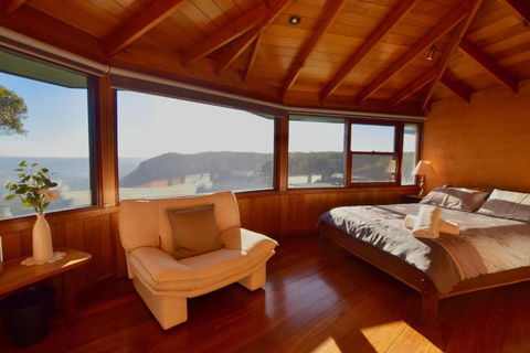 Amaroo Mountaintop Villa - New Castle Holiday 3