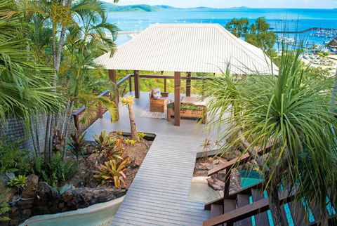 Airlie Beach Seaviews - New Castle Holiday 4