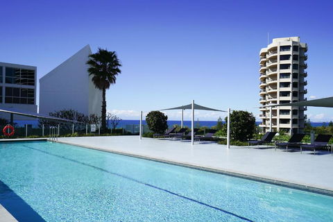 Air On Broadbeach-Stunning Ocean Views - New Castle Holiday 0