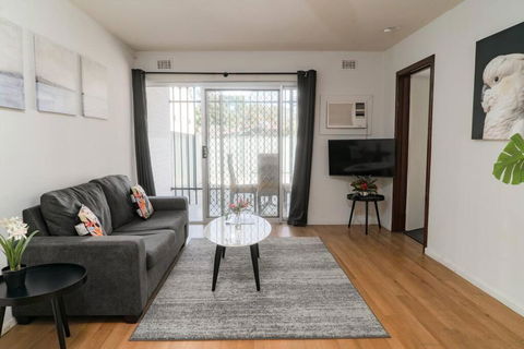 Apartment 1 Burswood - New Castle Holiday 2