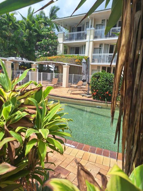 Apartment 12 On Trinity Beach - New Castle Holiday 4